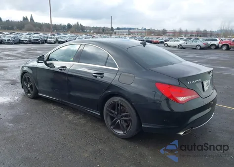 2014 Mercedes-Benz Cla 250 z USA, uszkodzony, nr VIN WDDSJ4EB5EN156316